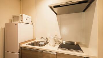 Standard Twin Room | Private kitchen