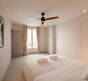 Superior Apartment, City View | 1 bedroom, laptop workspace, iron/ironing board, travel crib - TOCQUEVILLE (Paris)