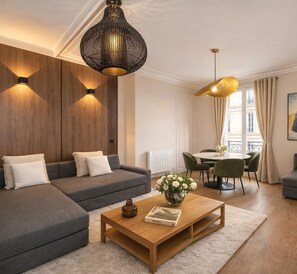 Standard Apartment, Courtyard View | Living area - TOCQUEVILLE (Paris)