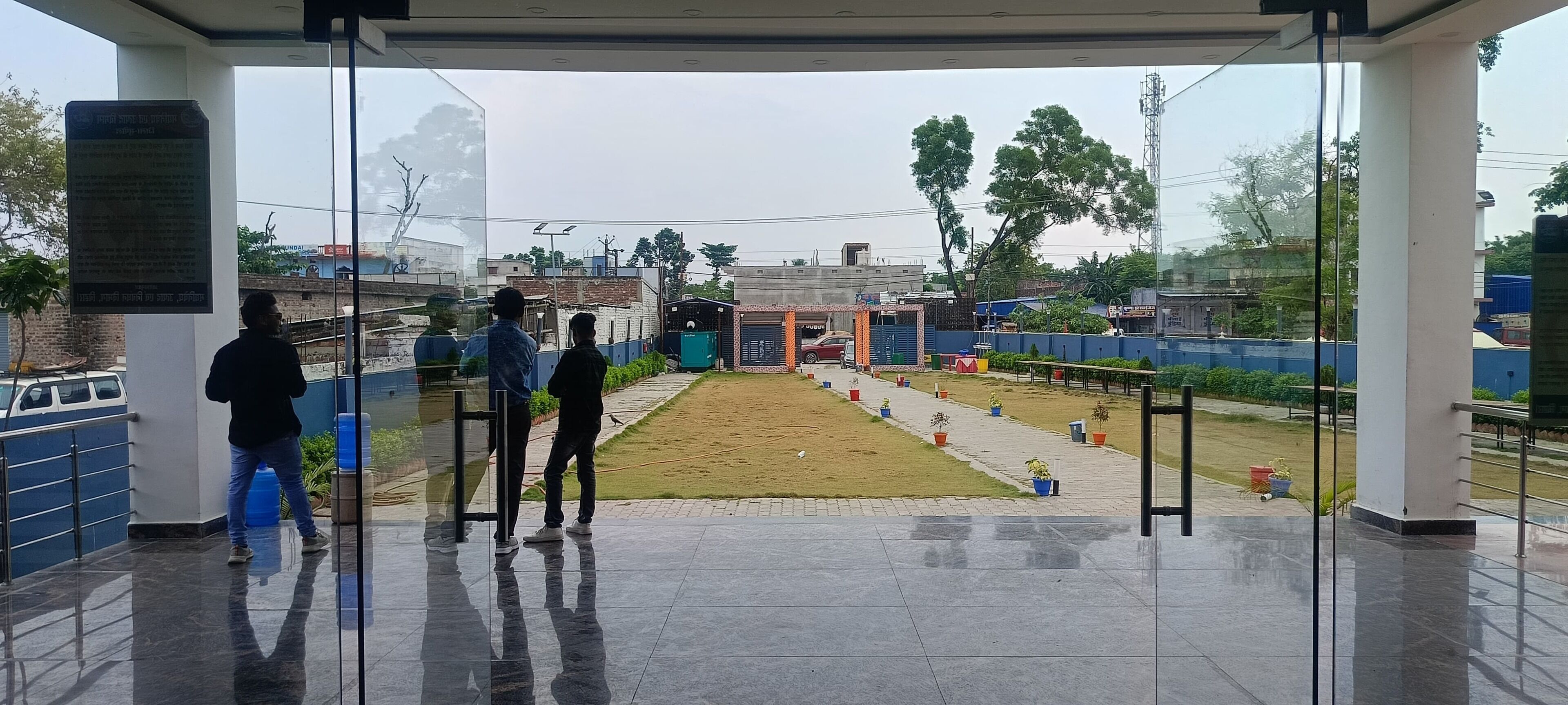 واجهة المنشأة