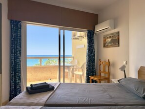 Apartment, 1 Bedroom, Balcony, Ocean View - Studio With Sea Views in Benalmádena (Benalmádena)