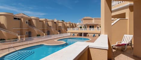 Apartment | Pool | Outdoor pool