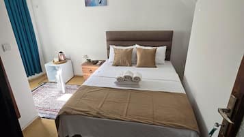 Klassieke suite | Verduisterende gordijnen, geluiddichte muren, gratis wifi