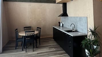 Deluxe Villa, Garden View | Private kitchen | Coffee/tea maker, electric kettle