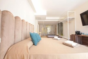 1 dormitorio, tabla de planchar con plancha, wifi gratis y ropa de cama