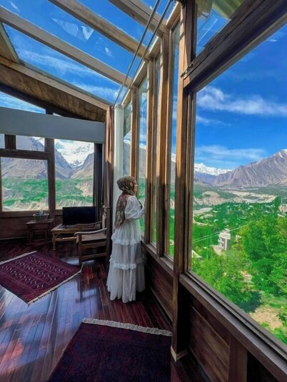 Old Hunza inn