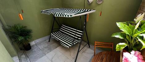 Eenvoudige studio, balkon | Terras