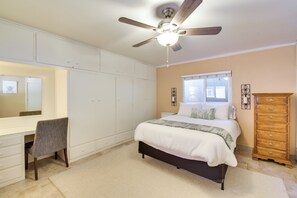 2 chambres, fer et planche à repasser, Wi-Fi, draps fournis