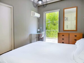 1 chambre, fer et planche à repasser, Wi-Fi, draps fournis