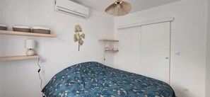 1 Schlafzimmer, Bügeleisen/Bügelbrett, Reisekinderbett, kostenloses WLAN
