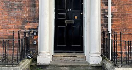 Queen Street Apartments