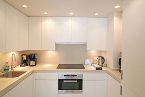 Apartment | Private kitchen - Apartment in Knokke Near Het Zoute District (Knokke-Heist)