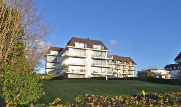 Apartment | Exterior - Apartment in Knokke Near Het Zoute District (Knokke-Heist)