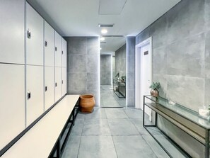 Apartment | 2 bedrooms, Internet - Chic Marina Arcade Apartment Minutes to Beach (Dubai)