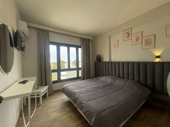 Classic Twin Room | Free WiFi - Hotel el Fawz (Monastir)