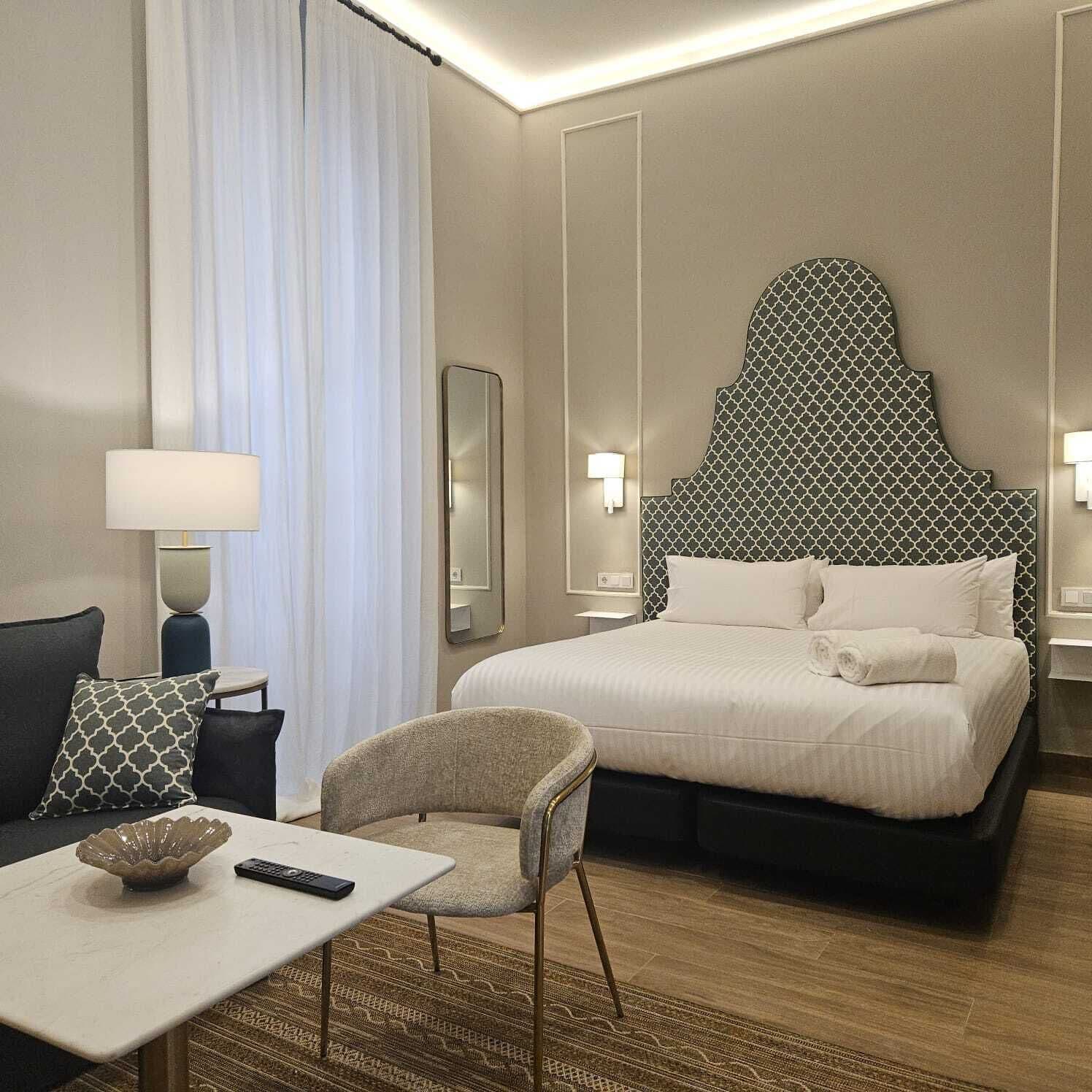 Estudio Deluxe | Cortinas opacas, tabla de planchar con plancha, wifi gratis