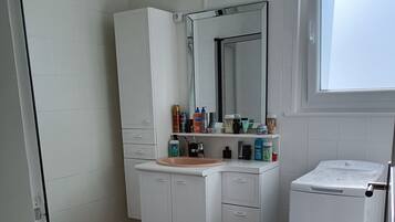 Towels, soap, toilet paper