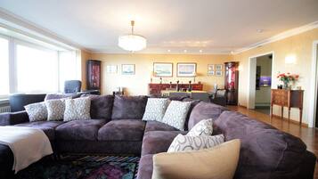 Apartment | Living room