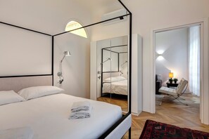 Apartment | 2 bedrooms, iron/ironing board, free WiFi
