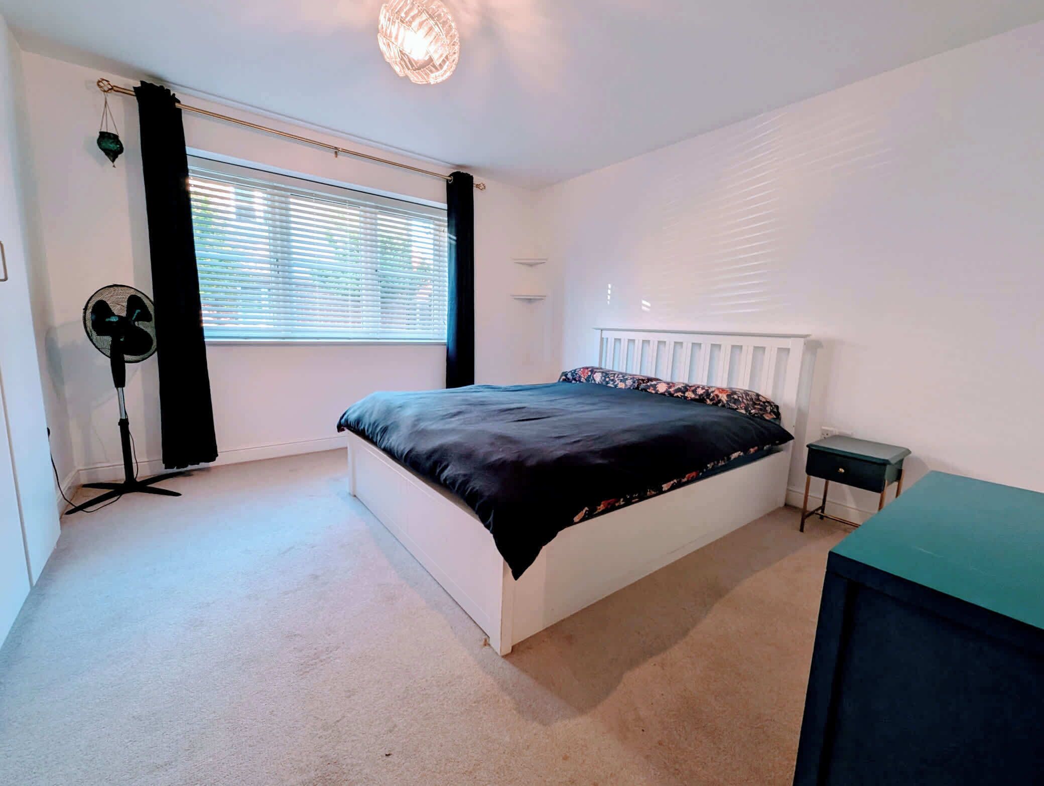 1 bedroom, iron/ironing board, Internet, bed sheets