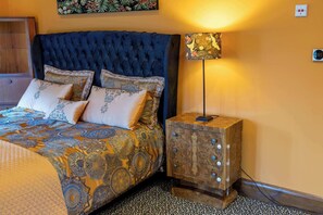 5 Schlafzimmer, Bügeleisen/Bügelbrett, WLAN, Bettwäsche