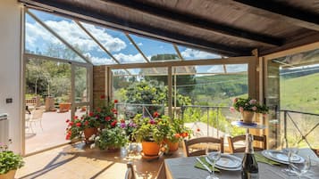 Standard Villa, Multiple Bedrooms (Villa Falcone) | Tempat makan