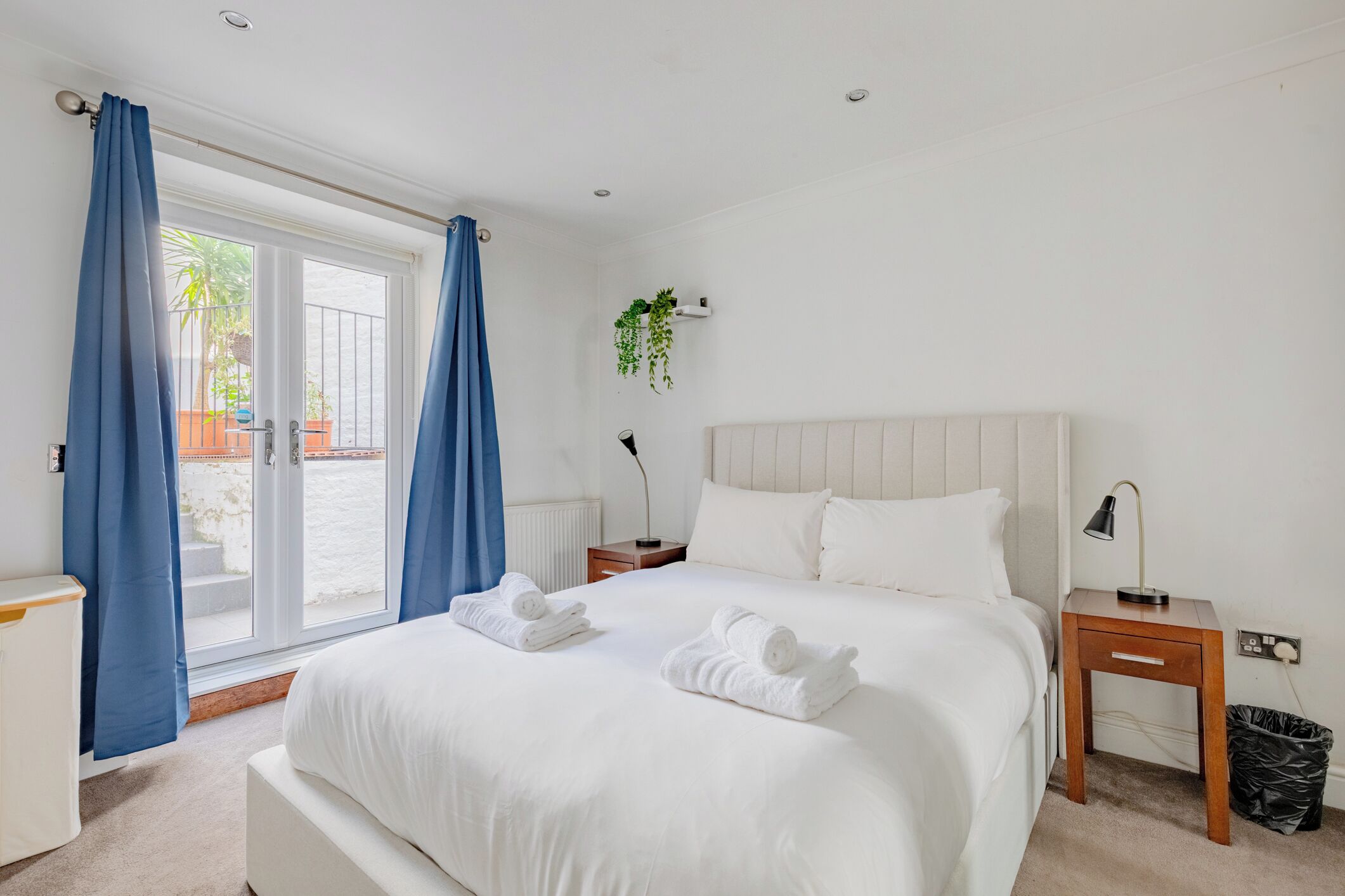 2 chambres, fer et planche à repasser, accès Internet, draps fournis