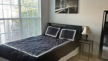 1 bedroom, iron/ironing board, WiFi, bed sheets