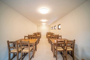 Meeting facility - Aran Hostel (Naut Aran)