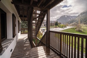 Exterior - Aran Hostel (Naut Aran)