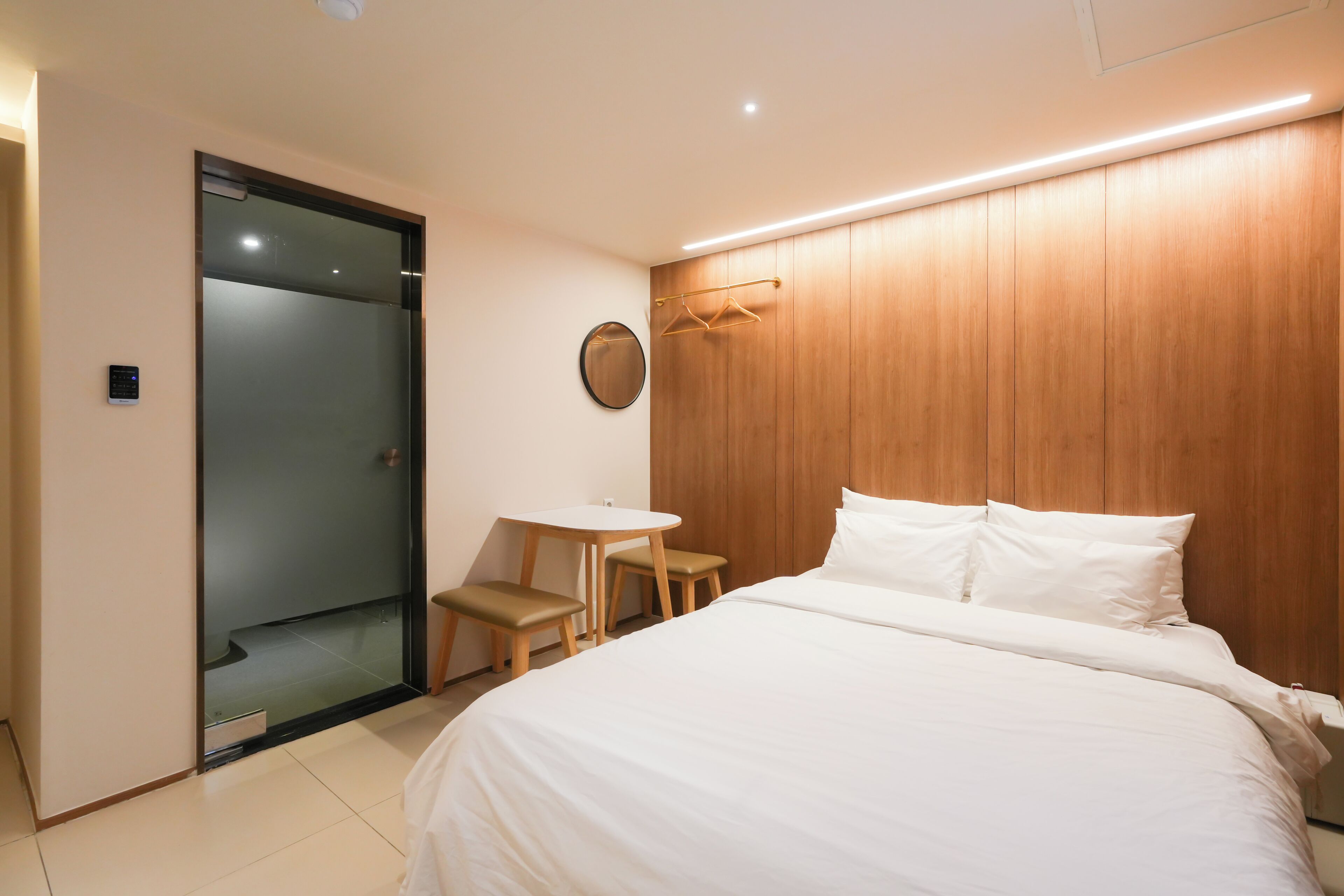 Foto - Yeongdeungpo HOTEL HOME  (6 Free OTTs • Smart TV • Wi-Fi in All Rooms)