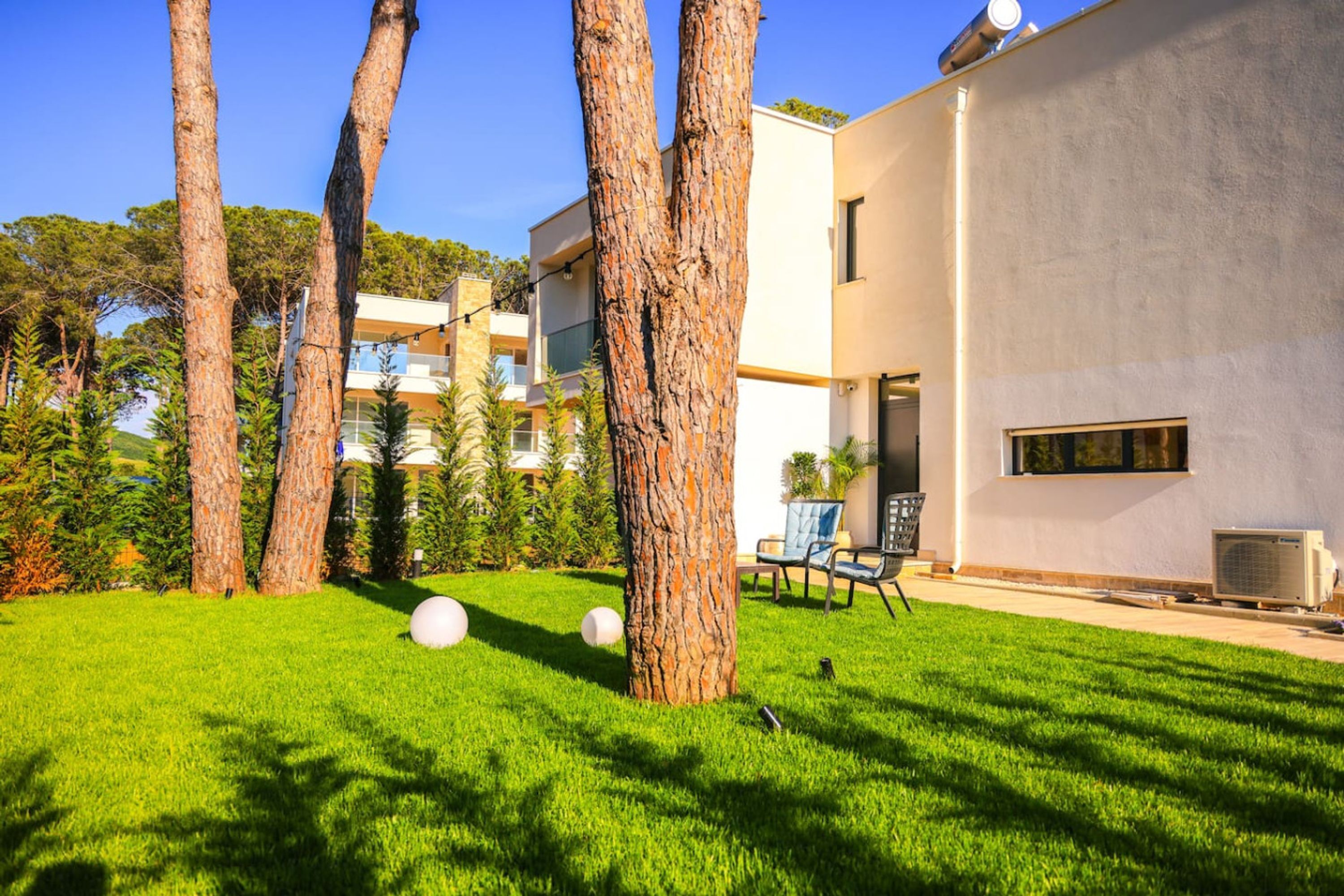 House | 2 bilik tidur 