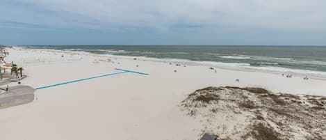 Condo, 3 Bedrooms | Beach