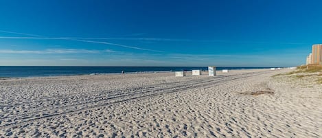 Condo, 3 Bedrooms | Beach