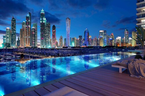 Beachfront 1BR with Marina & City Views