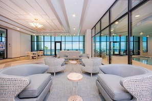 Condo, 3 Bedrooms | Interior