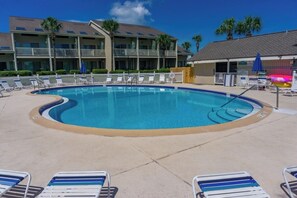 Condo, 2 Bedrooms | Pool