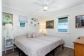 4 chambres, fer et planche à repasser, Wi-Fi gratuit, draps fournis