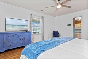 4 bedrooms, iron/ironing board, free WiFi, bed sheets