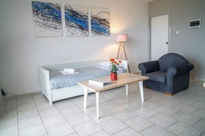 1 室のベッドルーム、アイロン / アイロン台、WiFi、ベッドシーツ