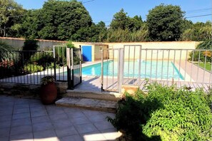 Piscine extérieure