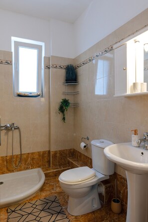 House | 2 bedrooms