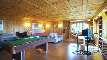 Games room