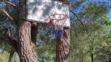 Enceinte de lâhĂ©bergement