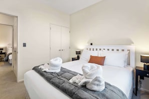 2 chambres, fer et planche Ă repasser, Wi-Fi, draps fournis