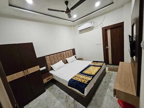 Free WiFi - Hotel Ganpati Palace  (Varanasi)