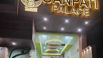 Fachada da propriedade