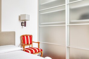 Apartment, 1 Double Bed with Sofa bed | 1 bedroom, iron/ironing board, free WiFi, bed sheets - JOIVY Bright Flat near Parco Sempione (Milan)
