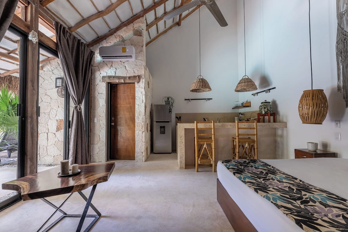 Bangalô luxo, vista para o jardim, ao lado da piscina | Individualmente decorados, individualmente mobiliados, cortinas blackout