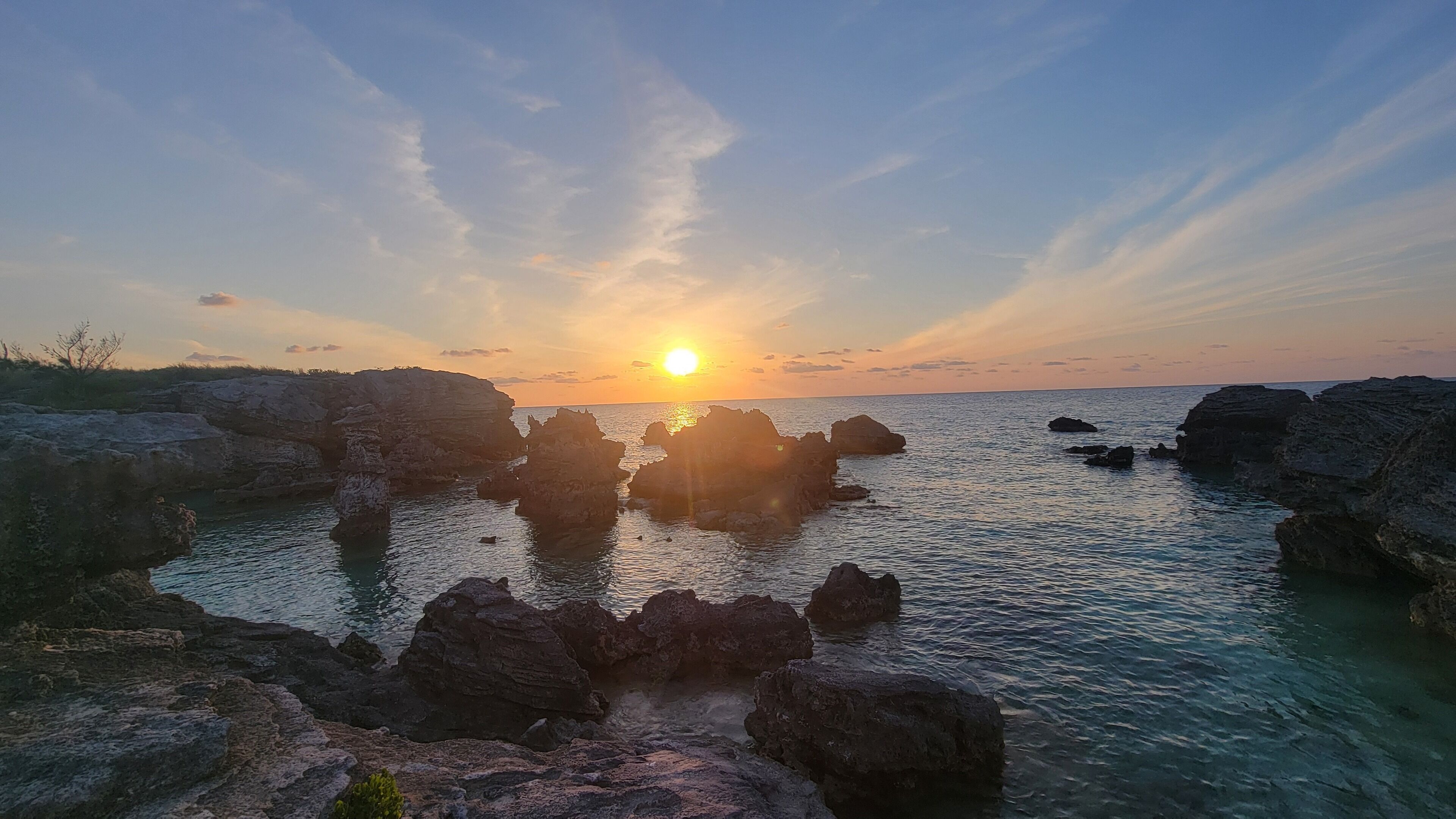 Grab a bottle of wine $ stroll to Tobacco Bay for the most beautiful sunsets